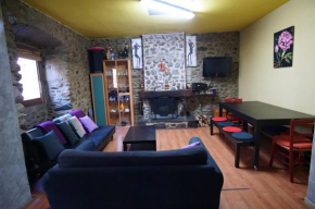 Apto cerca de Puigcerda con chimenea Bourg-Madame